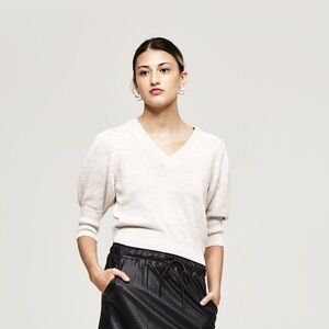 The Looker sweater top